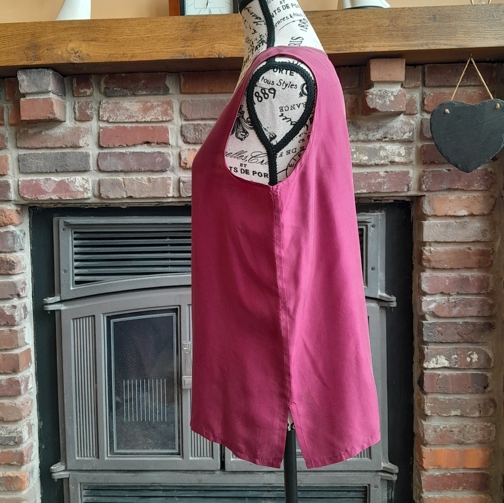 Daniel Hechter Deep Pink Sleeveless Top - Picture 3 of 4